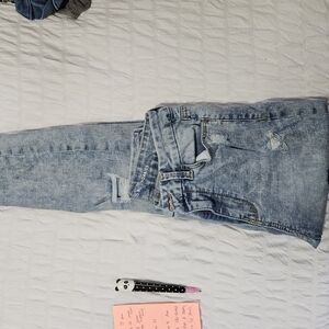American Eagle Distressed Blue Jeans